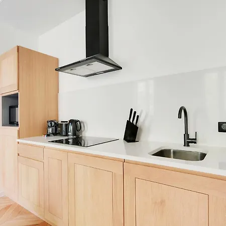 Apartment Cmg Republique Ii - Rue Beranger *