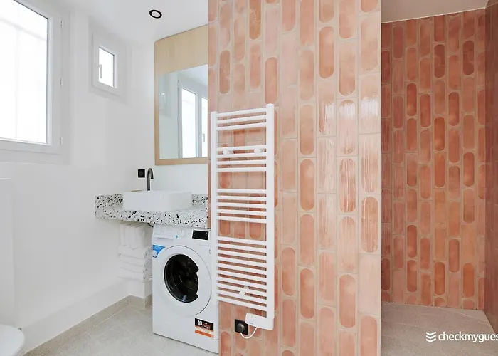 Cmg Republique Ii - Rue Beranger Apartman